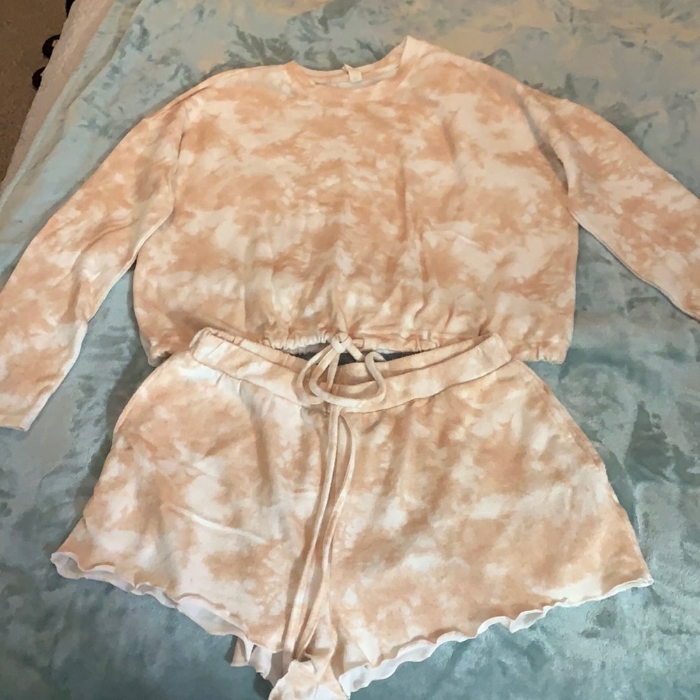 Cotton-on lounge set